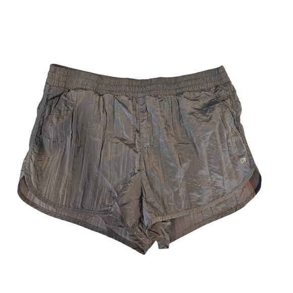 GapFit Women XL G Sprint Mid-Rise Dry Wicking Running‎ Shiny Gray Shorts Pockets - Picture 7 of 7
